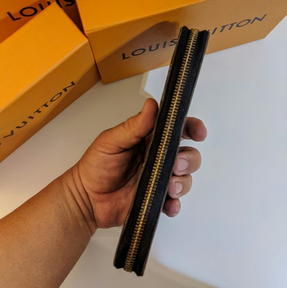 Best Price🔴🔴💯Auth louis vuitton multicolor - Picture 5 of 16